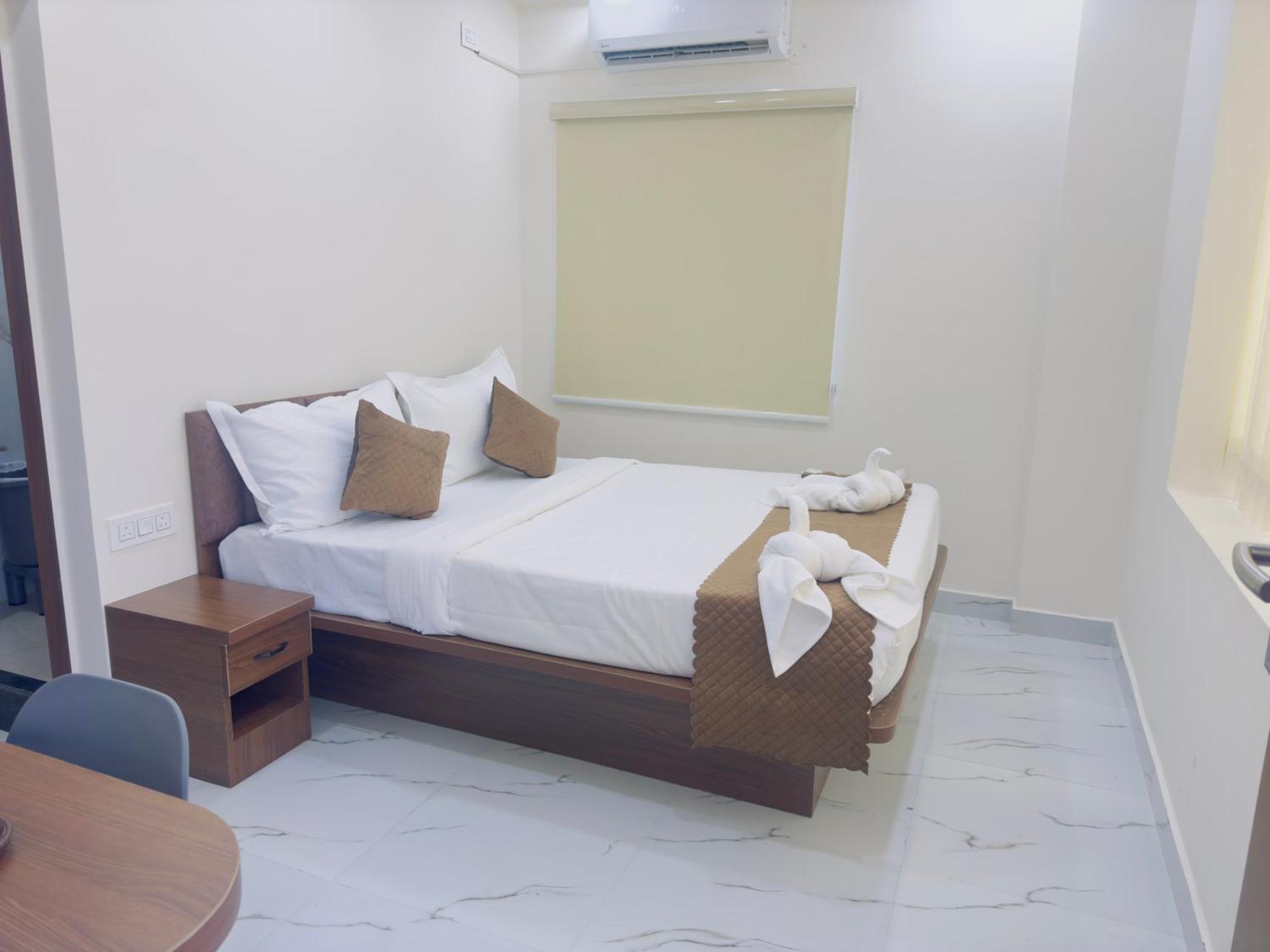 Hotel Apex Inn Hyderabad Airport Екстериор снимка