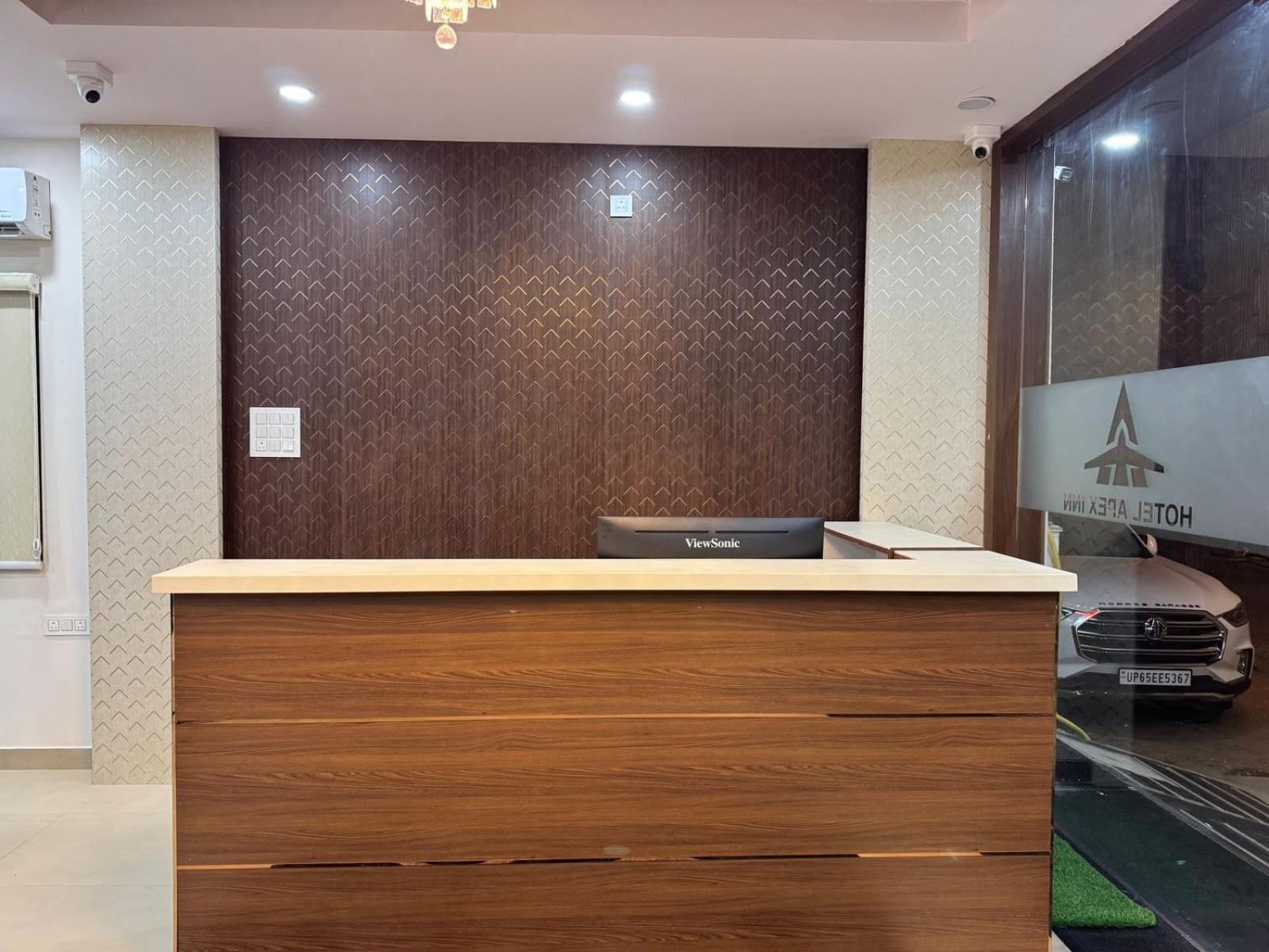 Hotel Apex Inn Hyderabad Airport Екстериор снимка